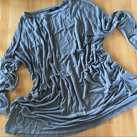 Forever 21 Oversized Blouse - Picture 3 of 16